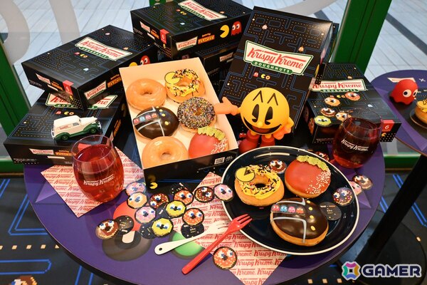 「PAC-MAN×Krispy Kreme Doughnuts」コラボ仕様になった渋谷シネタワー店をレポート！1日店長としてパックマンも登場の画像4