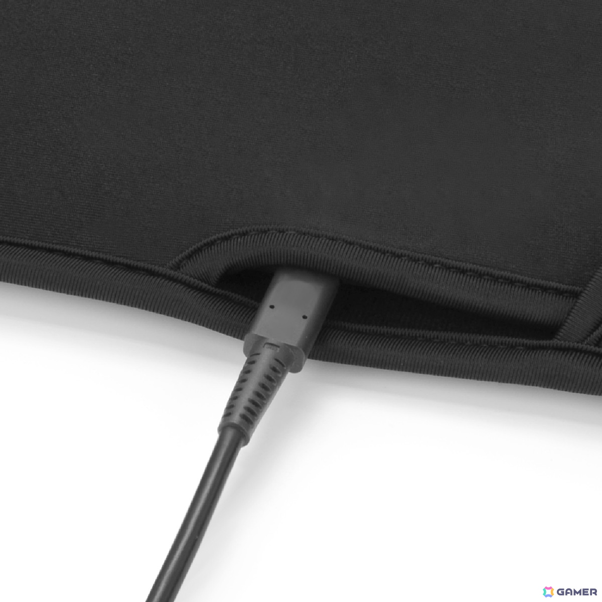 Switch 2本体を保護するポーチやバッグ、ガラススフィルムなどゲームテックによるSwitch2用アクセサリー全6種が予約受付中！の画像20