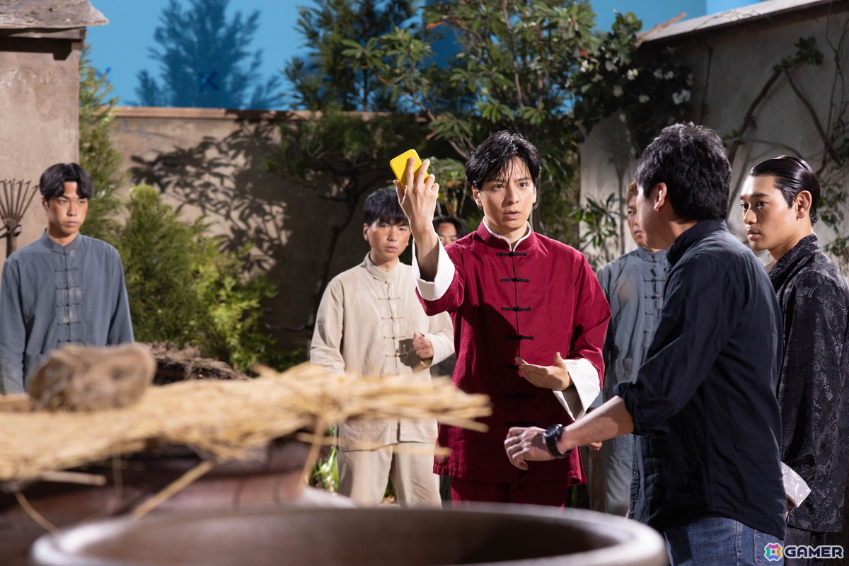 「モンスト」の新CM「ヒッパリー・カンカン~師匠と弟子~」篇が5月24日より放送!生田斗真さんがカンフーアクションを披露の画像