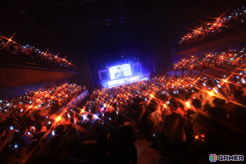 ゲームのライブ演出を再現したソロ曲に加えて「Star-mine」「雨上がりのアイリス」のサプライズも！「学マス The 1st Period Spotlight Star」DAY1レポートの画像
