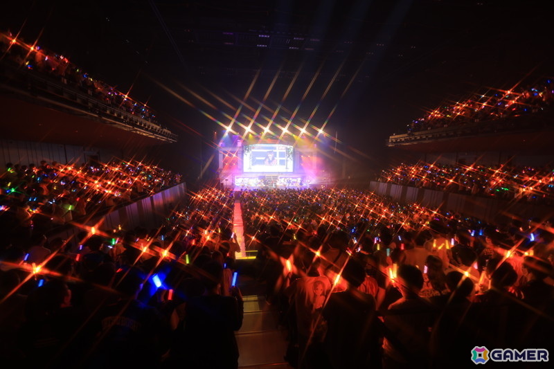 ゲームのライブ演出を再現したソロ曲に加えて「Star-mine」「雨上がりのアイリス」のサプライズも！「学マス The 1st Period Spotlight Star」DAY1レポートの画像