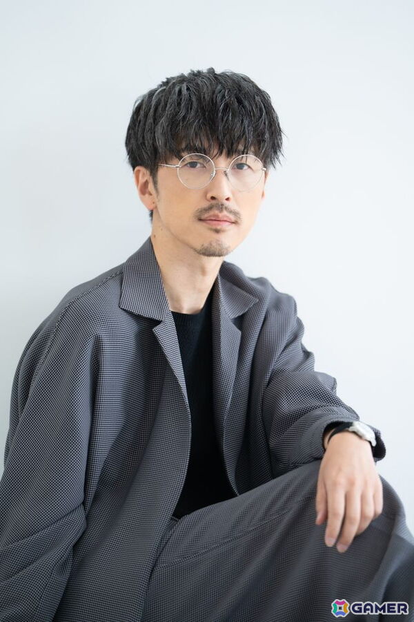 「劇場版総集編 呪術廻戦 懐玉・玉折」夏油傑役・櫻井孝宏さんへのインタビューが公開！「週刊少年ジャンプ」26号にはミニキャラホロフレークシールが付録にの画像1