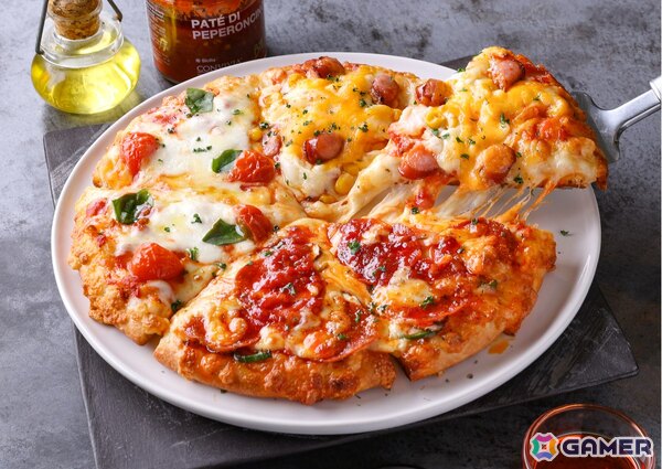 「ゼンレスゾーンゼロ」とPIZZA-LAのコラボセットが5月27日より販売！バーニスとアンビーをモチーフにしたピザが登場の画像2