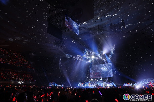 ポピパの歴史が詰め込まれた日本武道館でのパフォーマンス！Poppin'Party 10th Anniversary LIVE「ホシノコドウ」をレポートの画像4