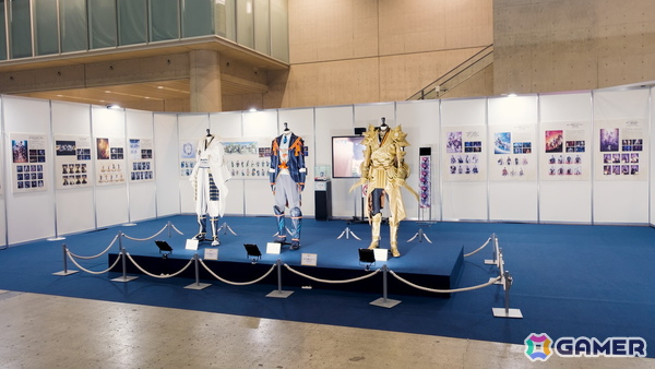 祝装の刀剣男士たちと10周年をお祝い！豪華キャストも駆けつけた「刀剣乱舞 大本丸博 2025」会場＆富士ステージをレポートの画像