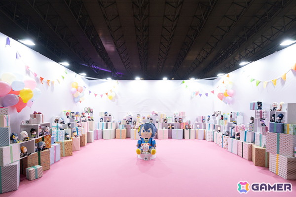祝装の刀剣男士たちと10周年をお祝い！豪華キャストも駆けつけた「刀剣乱舞 大本丸博 2025」会場＆富士ステージをレポートの画像