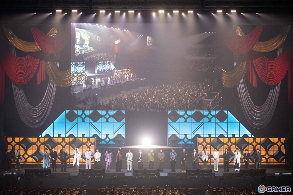 祝装の刀剣男士たちと10周年をお祝い！豪華キャストも駆けつけた「刀剣