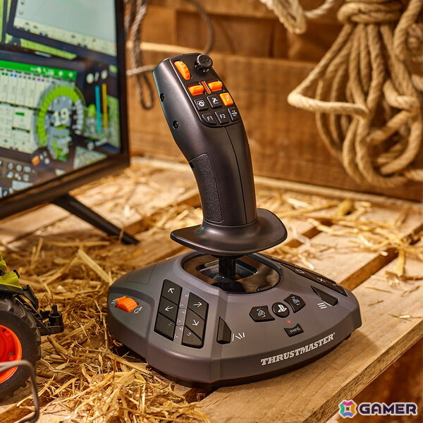 「Farming Simulator」シリーズ向けジョイスティック「SimTask FarmStick P」が6月5日に発売!33個のアクションボタンで農機を快適に操作可能の画像