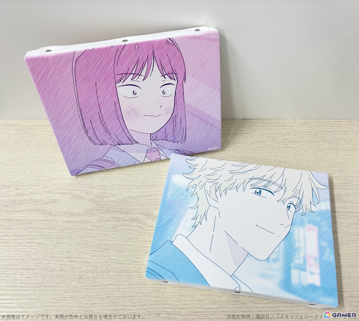 TVアニメ「スキップとローファー」美津未たちが“お菓子ドレス”を着たイラストを使用した新作グッズが登場!の画像