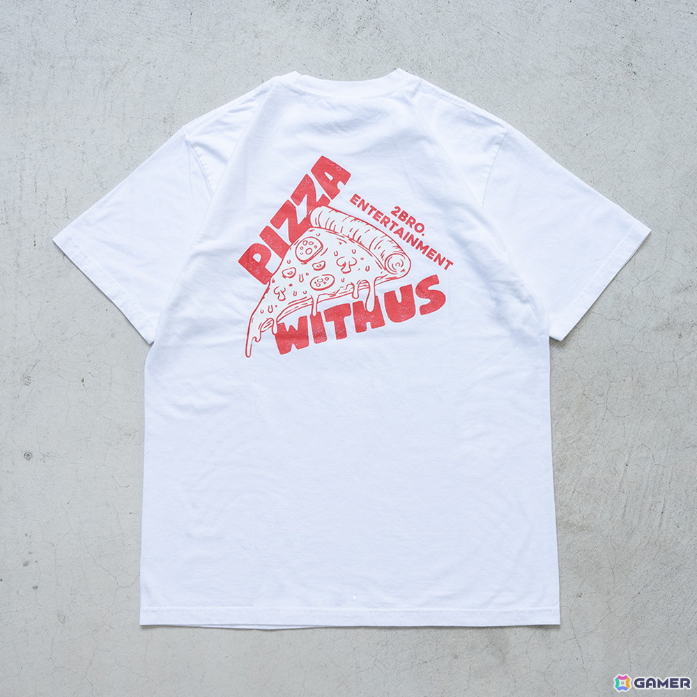 ゲーム実況者「2BRO.」のピザショップをイメージした「PIZZA WITH US」グッズが発売！ピザボックスにTシャツやステッカーを詰め込んだ豪華セットもの画像7