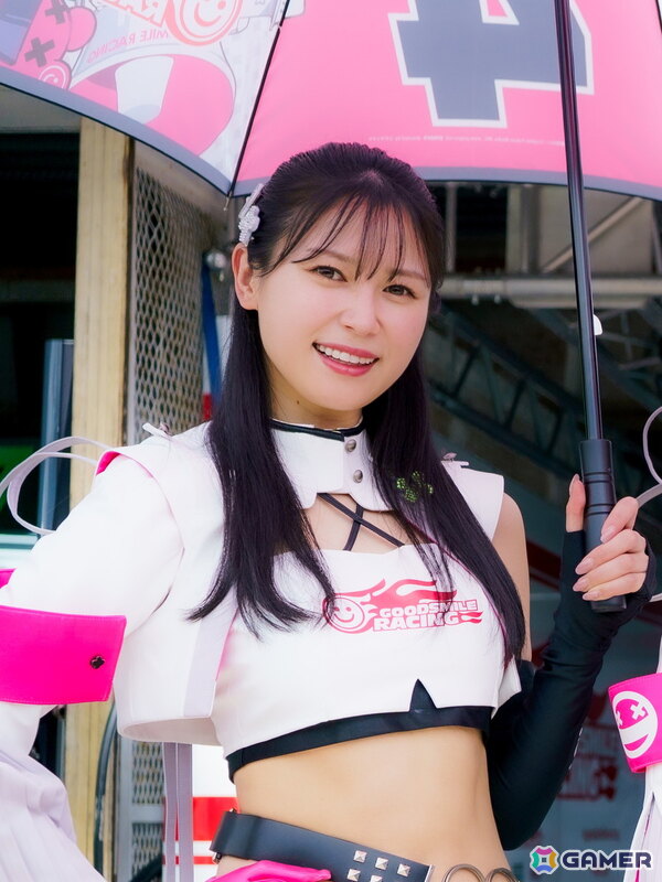 荒井つかさ
