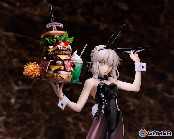 「FGO」セイバー/アルトリア・ペンドラゴン〔オルタ〕がバニースーツ姿で立体化！「2024年プレミアムカレンダー」の表紙イラストを忠実に再現の画像5
