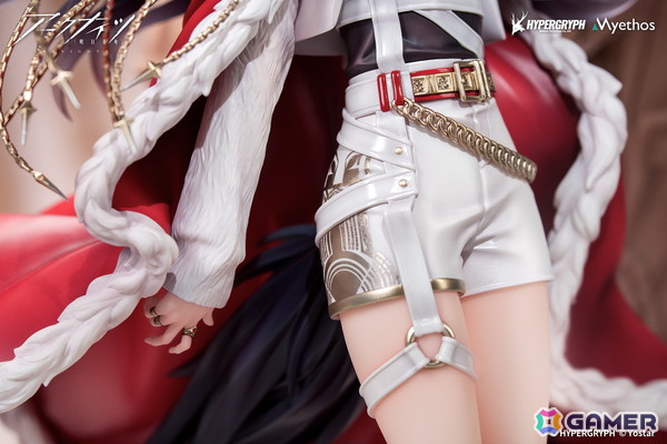 「アークナイツ」より「血掟テキサス 遺君VER.」が1/7スケールフィギュアで登場！大理石の階段を優雅に歩く姿を立体化の画像4