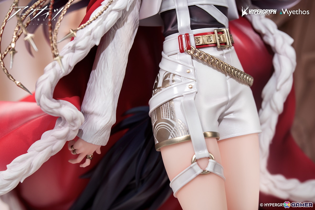 「アークナイツ」より「血掟テキサス 遺君VER.」が1/7スケールフィギュアで登場！大理石の階段を優雅に歩く姿を立体化の画像