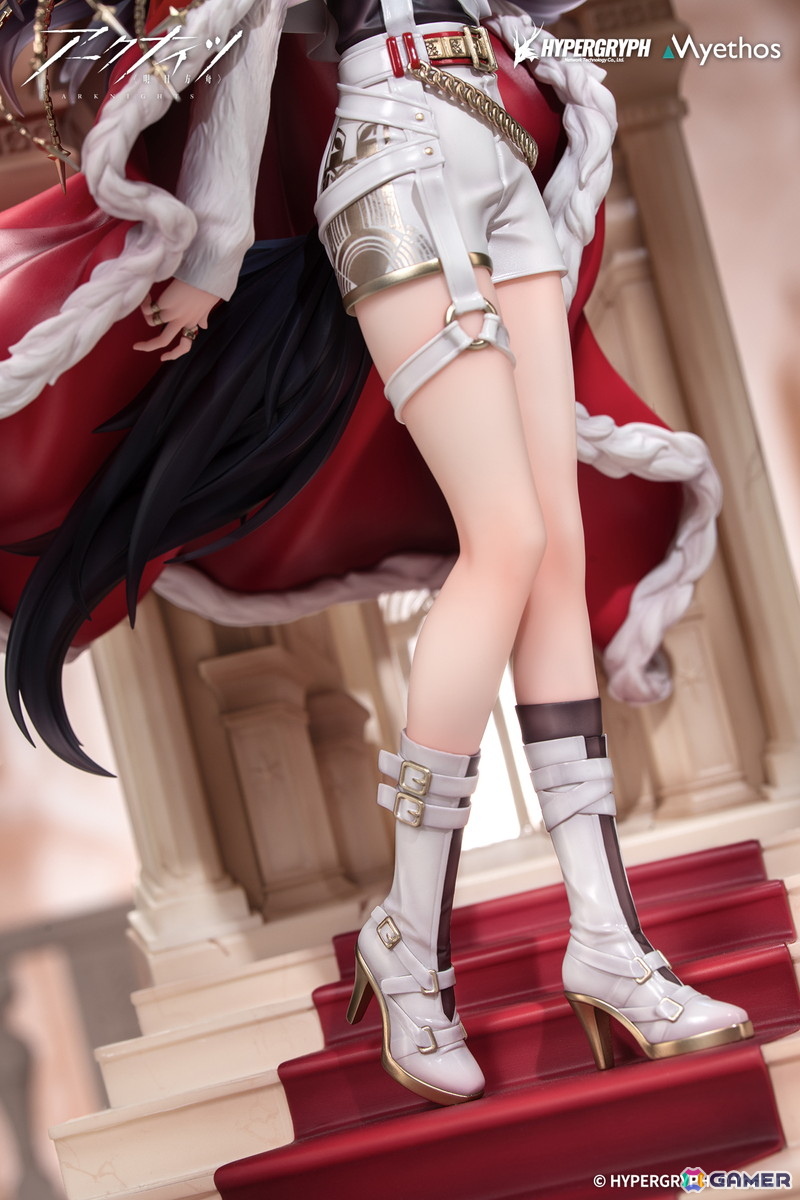 「アークナイツ」より「血掟テキサス 遺君VER.」が1/7スケールフィギュアで登場！大理石の階段を優雅に歩く姿を立体化の画像5