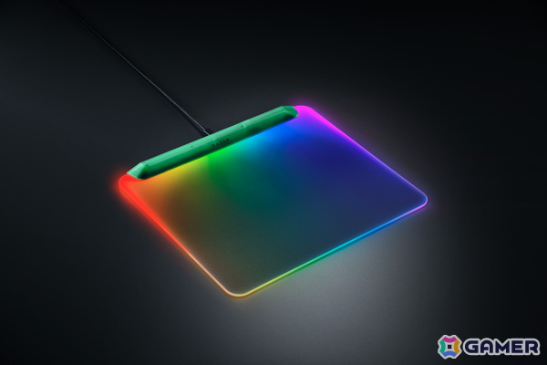 Razerより透明なデザインが目を引く「Razer Phantom Collection」が発売！マウス、キーボード、ヘッドセット、マウスパッドの4製品が登場の画像7