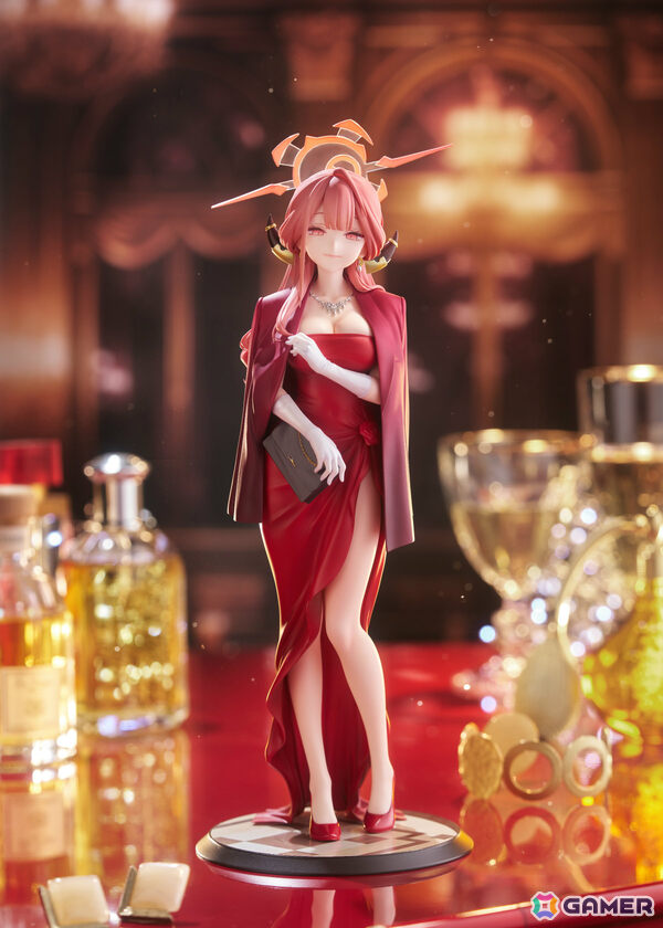 「ブルアカ」アルがゴージャスなドレス姿で1/7スケールフィギュア化！ジャケットを外した姿や“名刺”を持たせたポーズも再現可能の画像1