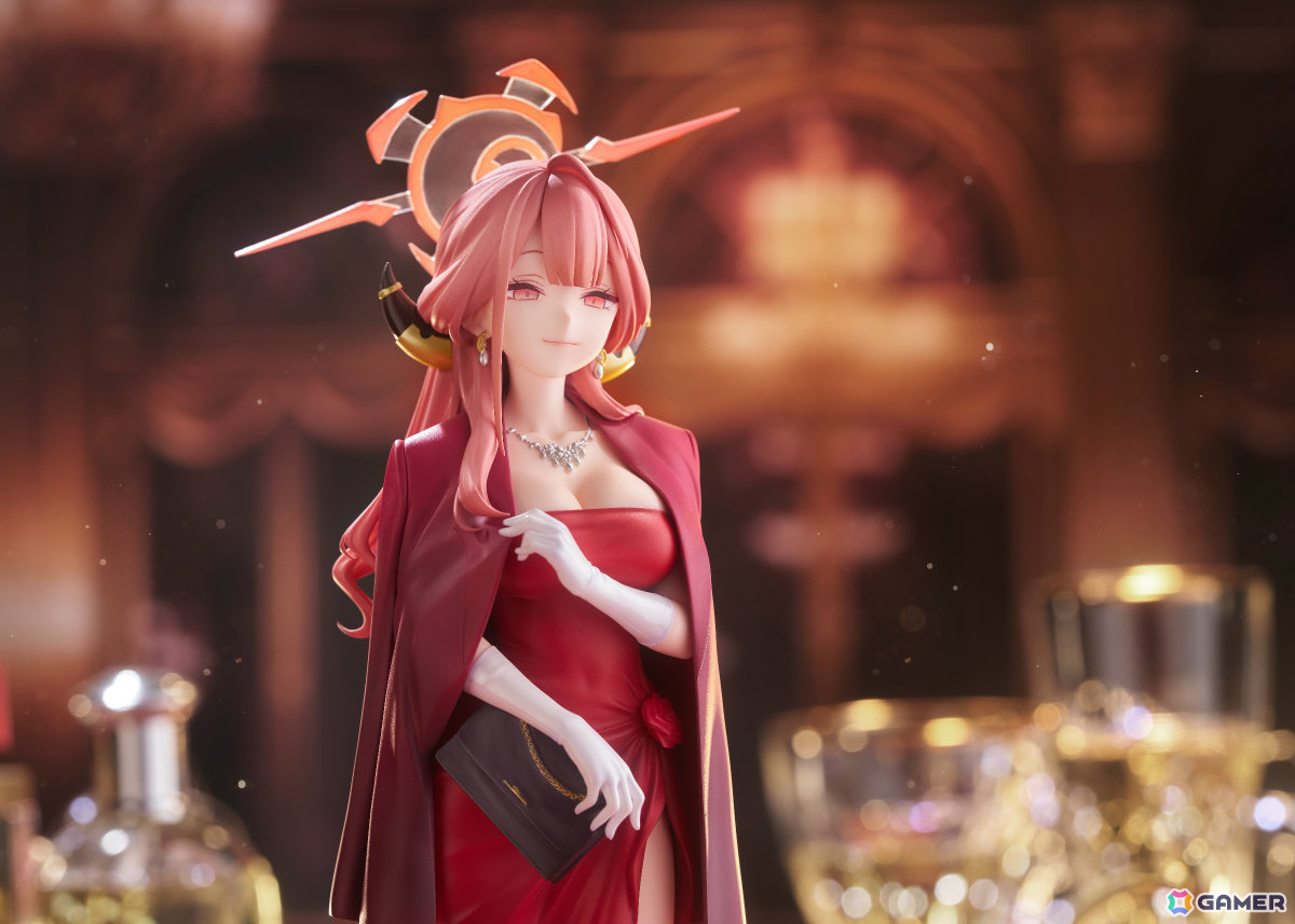 「ブルアカ」アルがゴージャスなドレス姿で1/7スケールフィギュア化!ジャケットを外した姿や“名刺”を持たせたポーズも再現可能の画像