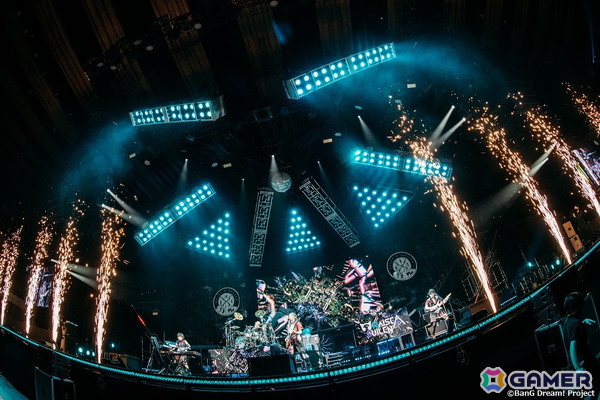 RAISE A SUILEN LIVE 2025「REBEL SOUNDWAVE」が開催！最新Single収録曲「HOWLING AMBITION」「VIVID FIRST TIME」を含む16曲を披露の画像4