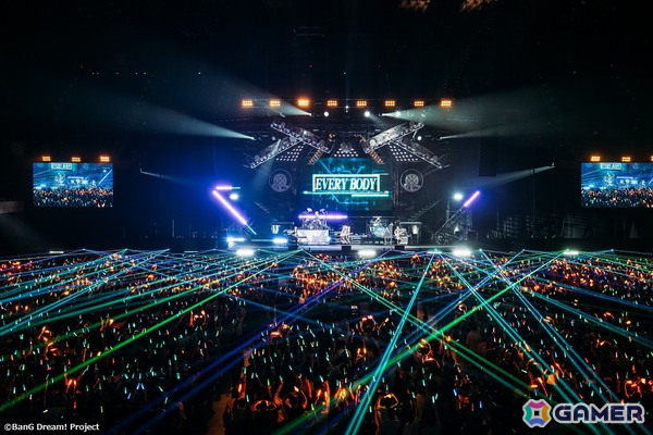 RAISE A SUILEN LIVE 2025「REBEL SOUNDWAVE」が開催！最新Single収録曲「HOWLING AMBITION」「VIVID FIRST TIME」を含む16曲を披露の画像6