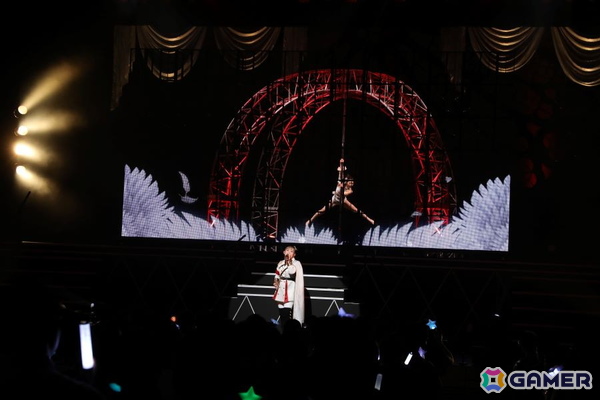 「ポールプリンセス!!」Blue Star Dream Liveレポート：ギャラクシープリンセス、エルダンジュが全員集合。歌唱とポールダンスの共演による未曾有のライブ体験にの画像16