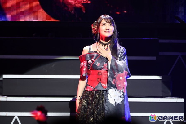「ポールプリンセス!!」Blue Star Dream Liveレポート：ギャラクシープリンセス、エルダンジュが全員集合。歌唱とポールダンスの共演による未曾有のライブ体験にの画像7