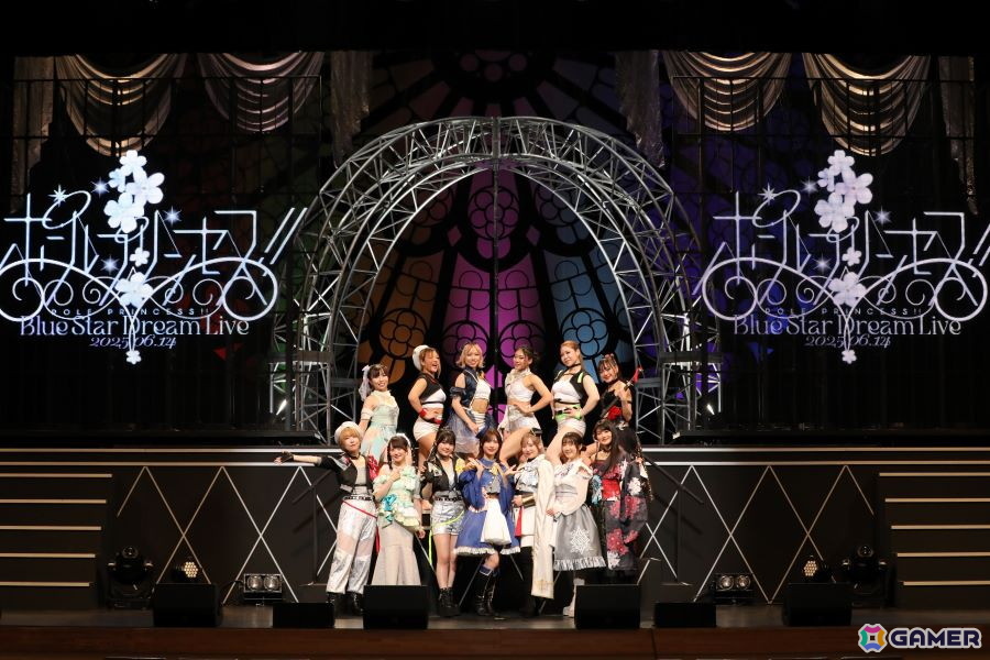 「ポールプリンセス!!」Blue Star Dream Liveレポート:ギャラクシープリンセス、エルダンジュが全員集合。歌唱とポールダンスの共演による未曾有のライブ体験にの画像