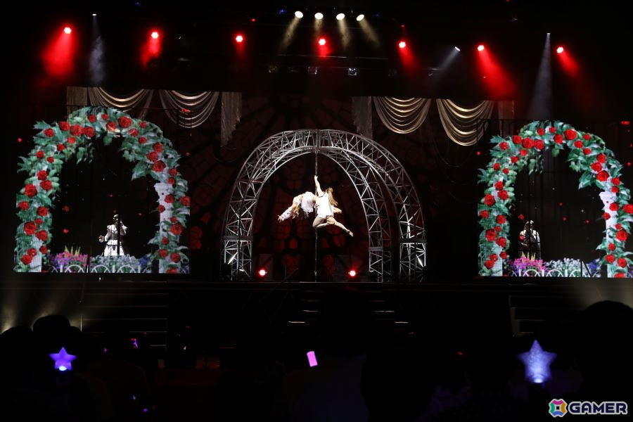 「ポールプリンセス!!」Blue Star Dream Liveレポート:ギャラクシープリンセス、エルダンジュが全員集合。歌唱とポールダンスの共演による未曾有のライブ体験にの画像