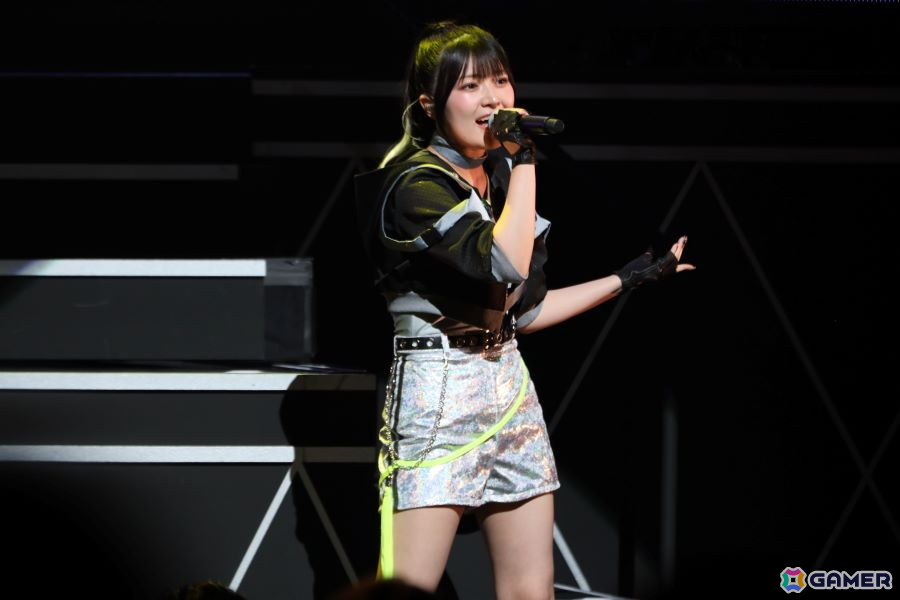 「ポールプリンセス!!」Blue Star Dream Liveレポート:ギャラクシープリンセス、エルダンジュが全員集合。歌唱とポールダンスの共演による未曾有のライブ体験にの画像