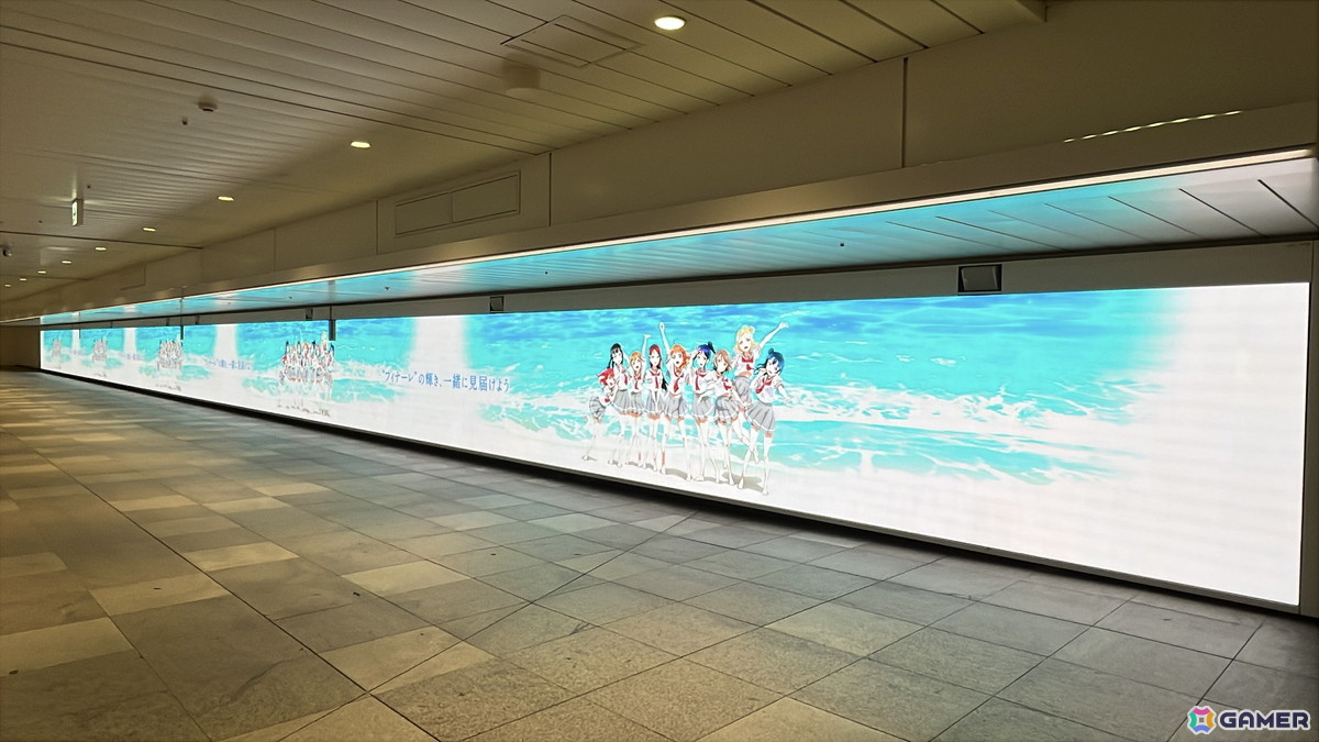 「ラブライブ!サンシャイン!!」Aqours 9人による最後のワンマンライブ“フィナーレライブ“ 開催に向けて新宿ウォール456で特別映像が放映!の画像
