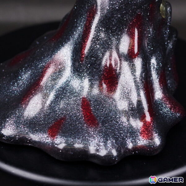 「真・女神転生V Vengeance」発売1周年記念グッズが登場！ナホビホのメタル立体キーホルダーや再販となる外道スライムのソフビなどを展開の画像