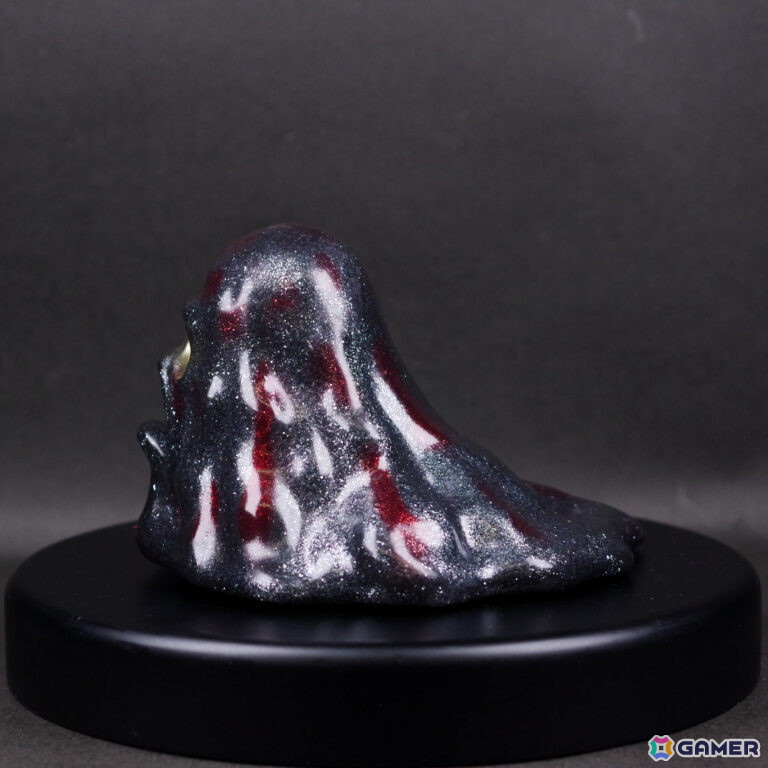 「真・女神転生V Vengeance」発売1周年記念グッズが登場！ナホビホのメタル立体キーホルダーや再販となる外道スライムのソフビなどを展開の画像15