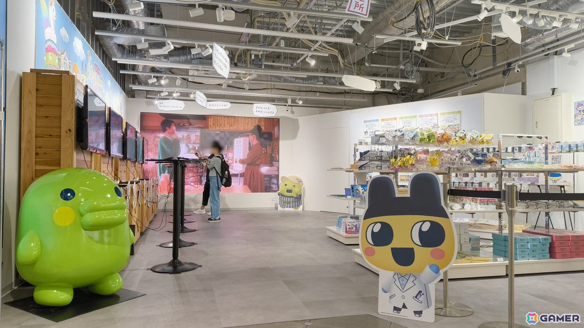 「『たまごっちのプチプチおみせっち』祝！てんしょくフェア！～in OSHI BASE Harajuku～」をレポート！ゲームの先行試遊や会場限定グッズの販売もの画像