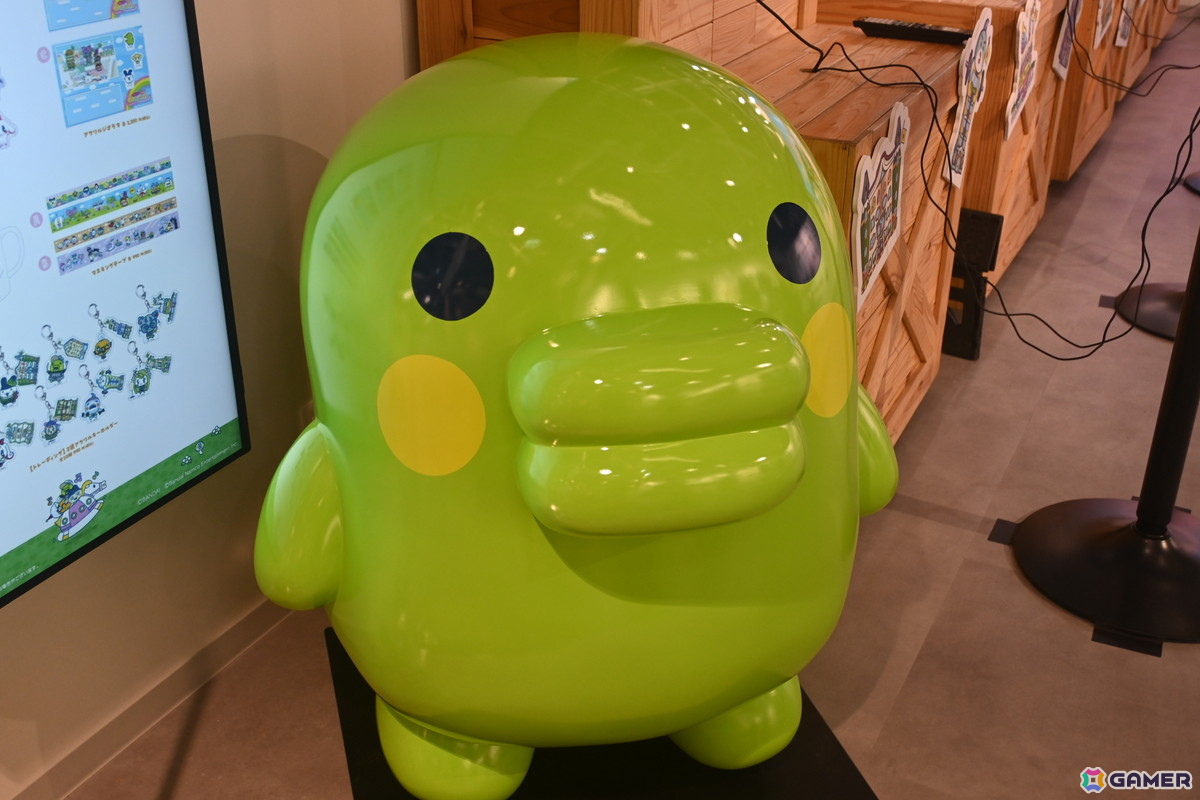 「『たまごっちのプチプチおみせっち』祝！てんしょくフェア！～in OSHI BASE Harajuku～」をレポート！ゲームの先行試遊や会場限定グッズの販売もの画像