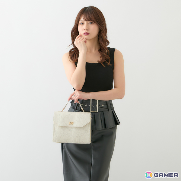 SuperGroupies初のオリジナル商品となる推し事バッグ「ファン・デ・バッグ」が登場！痛バとしてもハンドバッグとしても使える2way仕様の画像