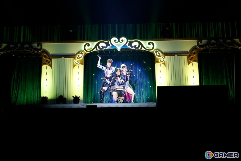 津田美波さんが小日向美穂の新ソロ曲「ひだまりの中で」を初披露！「デレステ」10周年記念ツアー福岡公演DAY1レポート！の画像