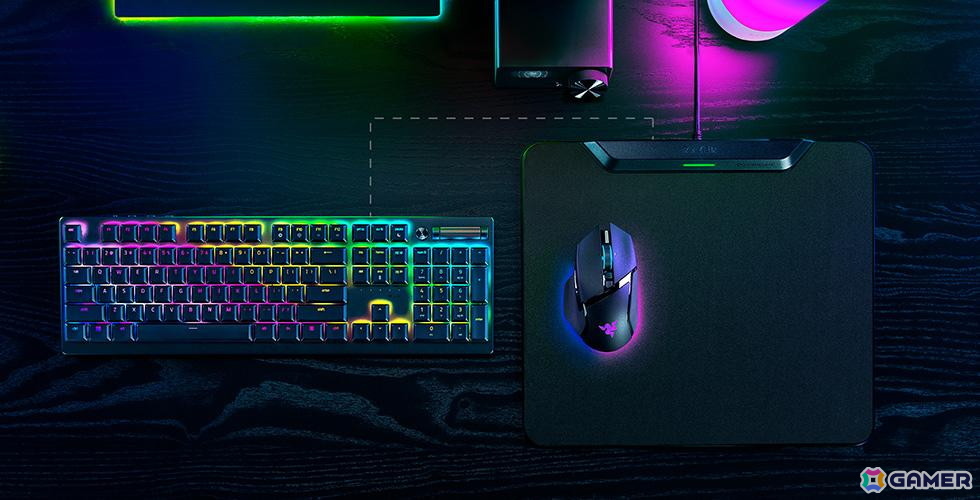 Razer、置くだけでマウスを充電できるマウスパッド「Razer HyperFlux V2」を7月4日に発売!ハードタイプとクロスタイプの2種の表面加工がラインアップの画像