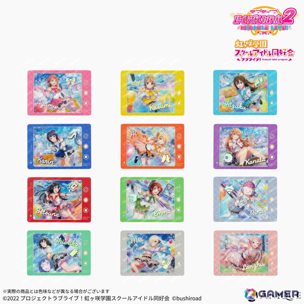 「スクフェス2」のホログラム缶バッジ、スマートフォン風アクスタ・ジュエルクリアカード、スチルカードイラストを使用したポストカードが登場!の画像