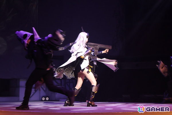 「勝利の女神：NIKKE」の舞台「NIKKE THE STAGE」が待望の再演――ちょっとした仕草からもニケの個性を感じ取れるこだわりのスゴさ【ゲネプロレポート】の画像13
