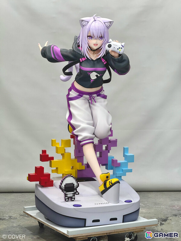 「hololive GAMERS fes. 超超超超ゲーマーズ2」白上フブキさん、大神ミオさん、猫又おかゆさん、戌神ころねさんの等身大フィギュアが展示！の画像
