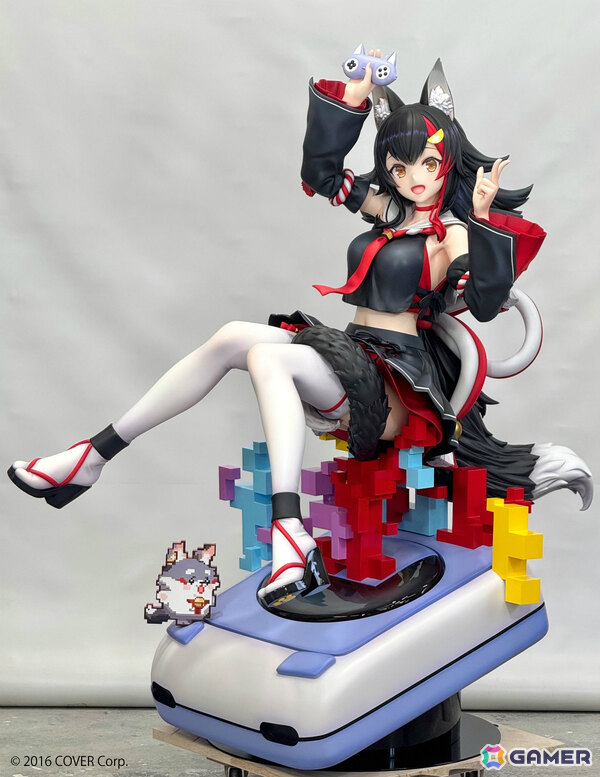 「hololive GAMERS fes. 超超超超ゲーマーズ2」白上フブキさん、大神ミオさん、猫又おかゆさん、戌神ころねさんの等身大フィギュアが展示！の画像