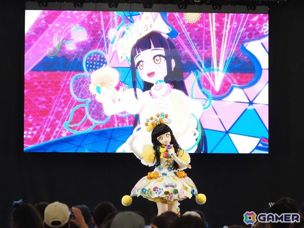 「ひみつのアイプリ」アイプリワールド2025レポート：スターアイプリ大集合！超ギガプリカードや特大ムギちゃんのインパクトもすごかった大型単独イベントの画像