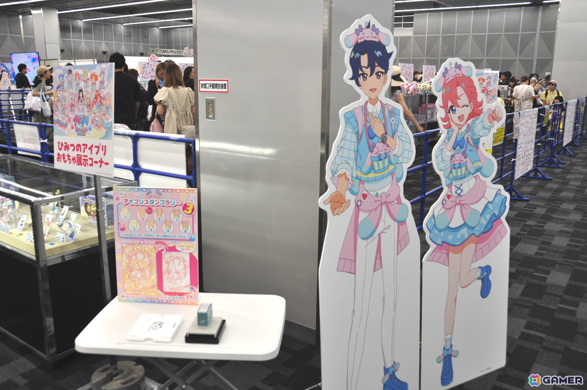 「ひみつのアイプリ」アイプリワールド2025レポート:スターアイプリ大集合!超ギガプリカードや特大ムギちゃんのインパクトもすごかった大型単独イベントの画像