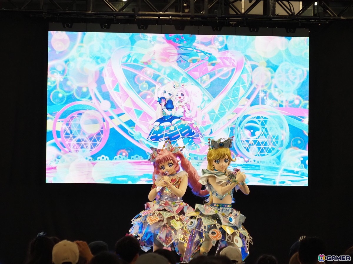 「ひみつのアイプリ」アイプリワールド2025レポート：スターアイプリ大集合！超ギガプリカードや特大ムギちゃんのインパクトもすごかった大型単独イベントの画像
