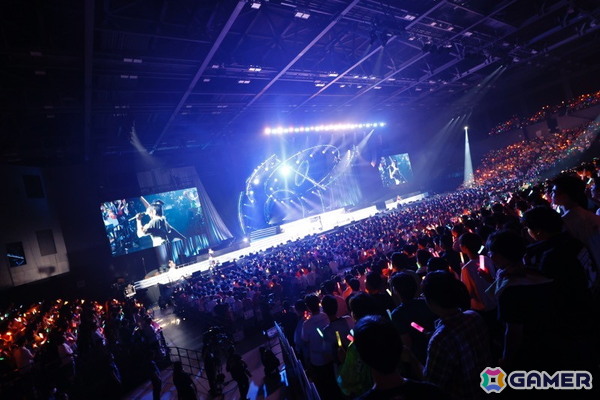 「シャニマス」7th UNITLIVE TOUR横浜公演DAY1レポート！ストレイライトが「SWEETEST BITE」「ビーチブレイバー」をカバー、放クラ×ストレイのコラボ曲「迅雷鉄火」もの画像42