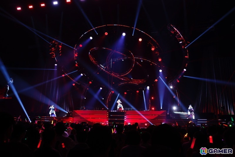 「シャニマス」7th UNITLIVE TOUR横浜公演DAY2レポート!放クラが「愚者の独白」「Another Rampage」をカバーの画像