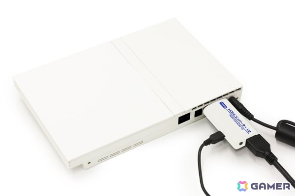 「（PS2用）HDMIコンバーターV2」の新色ホワイトが8月中旬に発売！横置き・縦置き、薄型本体にも対応の画像3