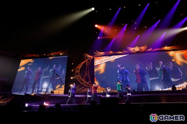 手加減なしのセットリストを完全ノンストップで披露！「アイドルマスター SideM」10周年記念ライブDAY1をレポートの画像35