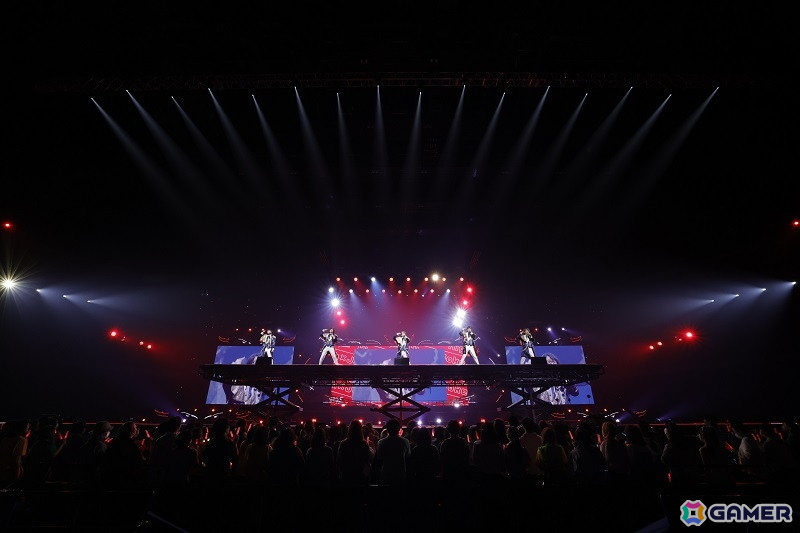 手加減なしのセットリストを完全ノンストップで披露!「アイドルマスター SideM」10周年記念ライブDAY1をレポートの画像