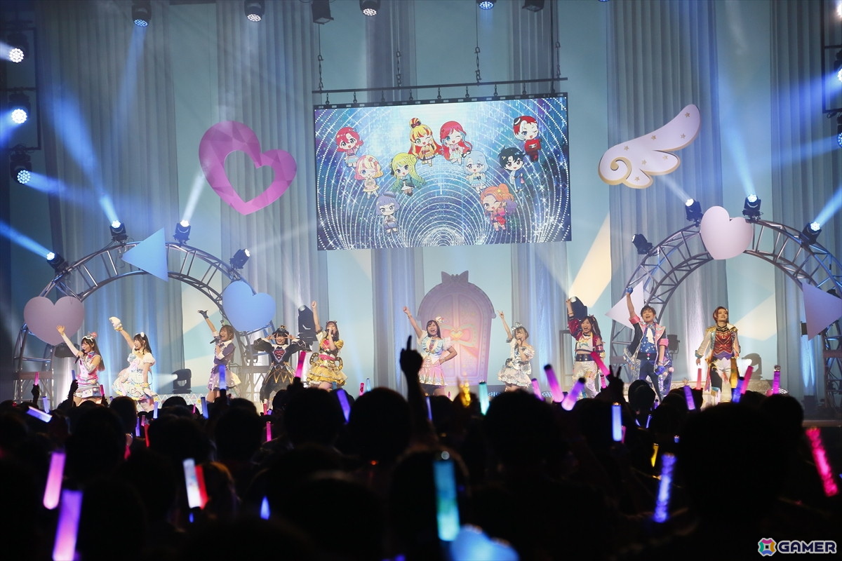 「ひみつのアイプリ×ワッチャプリマジ! プリ♡プリライブ」レポート:みゃむの魔法の失敗でダークチィ、ダークカルテットスターを召喚?の画像